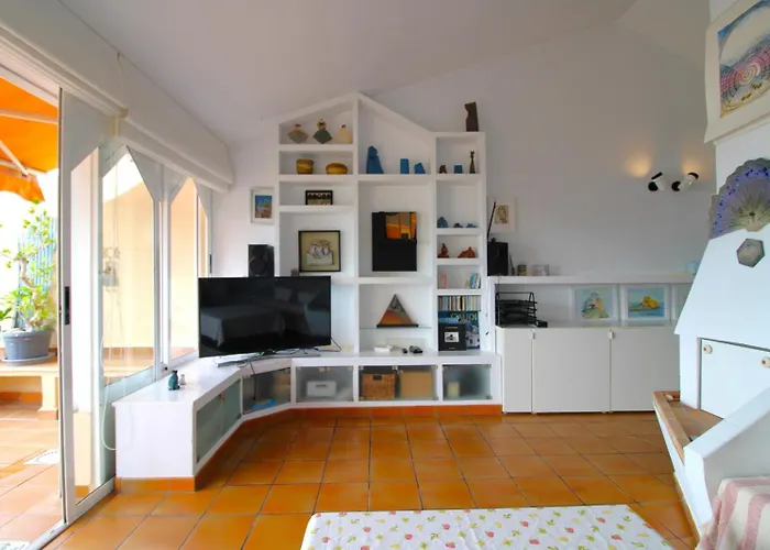 Sol Y Mar *